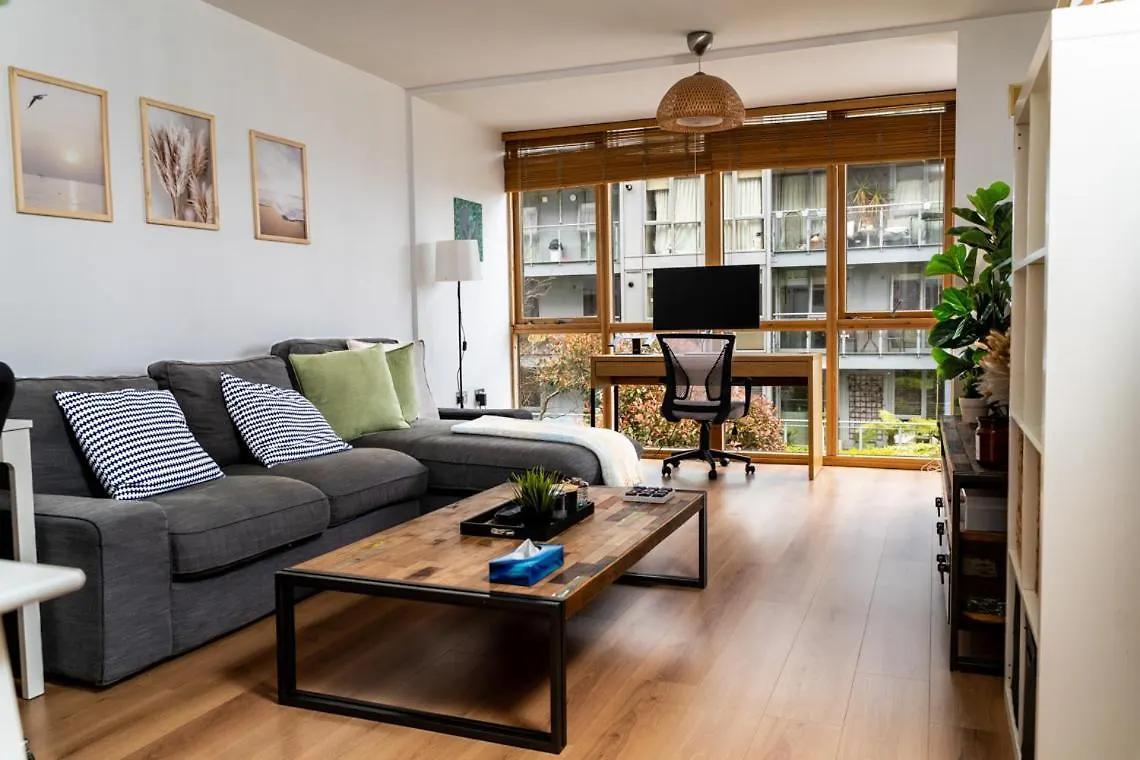 Stunning 1 Bedroom Appartment In Grand Cannal Dublin